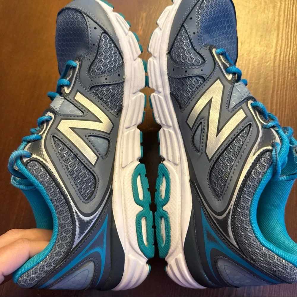 New Balance 560v6 Running Shoes‎ Womens Size 8 Gray Teal Mesh Tech Ride W560LG6